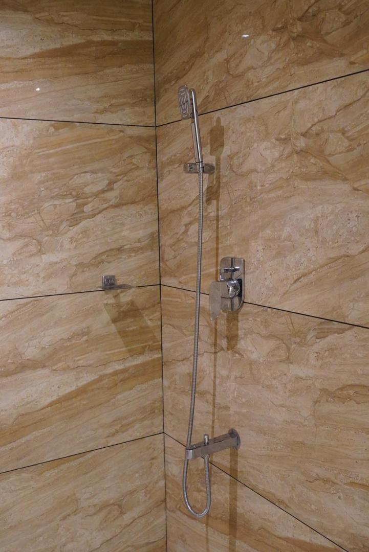Dn Hotel Kochi Luaran gambar