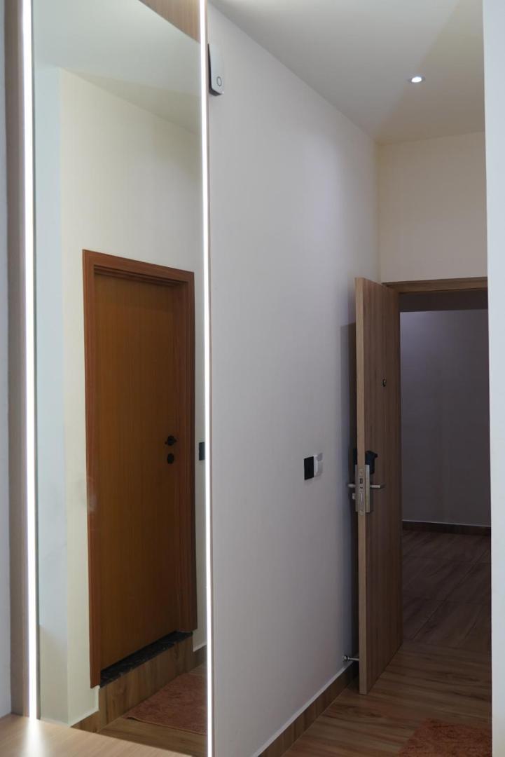 Dn Hotel Kochi Luaran gambar