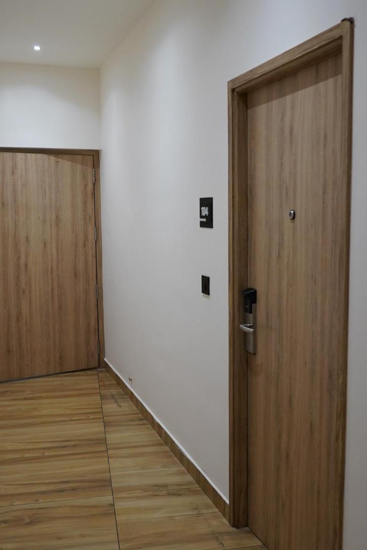 Dn Hotel Kochi Luaran gambar