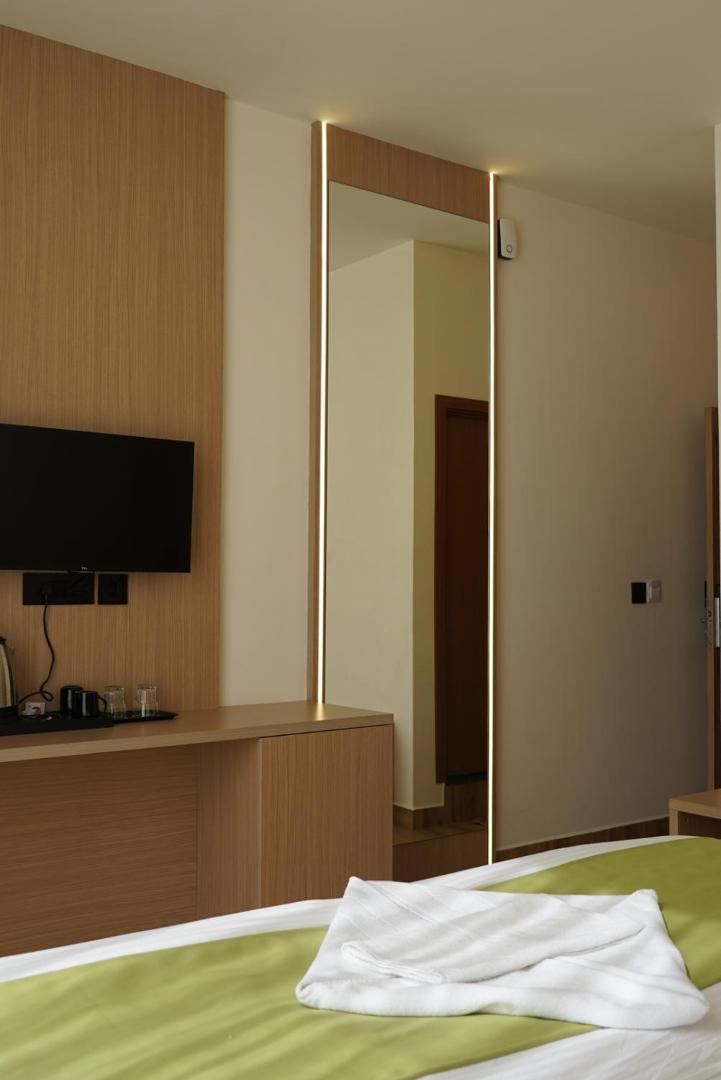 Dn Hotel Kochi Luaran gambar