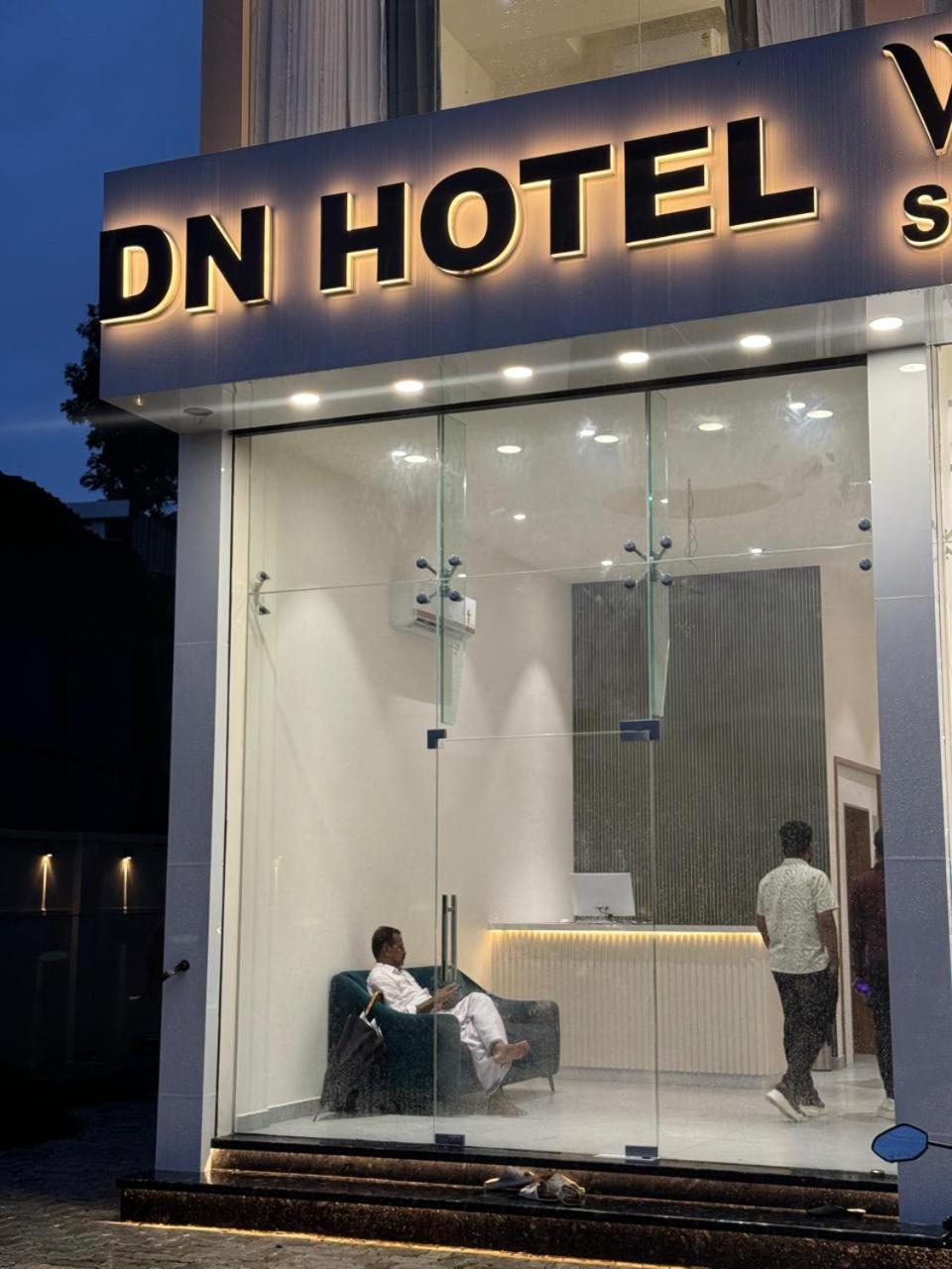 Dn Hotel Kochi Luaran gambar